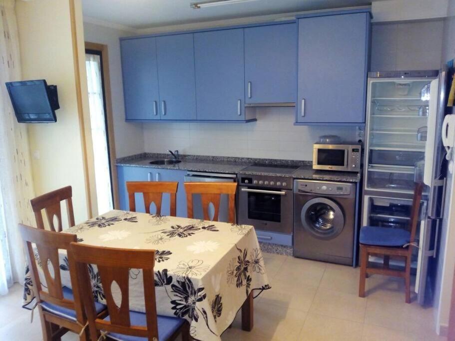 Appartamento Duplex Con Terraza Playa A Rapadoira Foz Esterno foto
